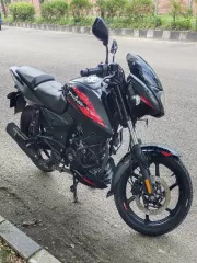 Bajaj Pulsar 150 Double Disc